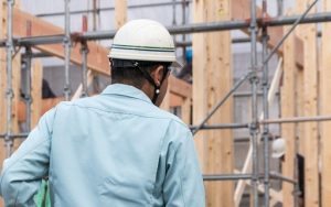 建設現場と職人をつなぐ「株式会社 助太刀」に出資を決定