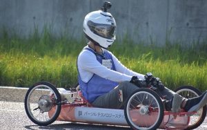 エンジニア社員の技術が詰まったEVミニカートでレースに参戦!大健闘!