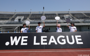 WEリーグの試合会場でフォトグラファーや記者になる!「キッズお仕事体験」イベント開催