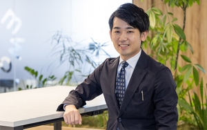 穏やかな表情からは想像のつかない配属初日の大胆宣言、それが徹底した顧客第一主義へ ― PERSOL Group Awards 2022受賞の裏に(13)山口康介 ―